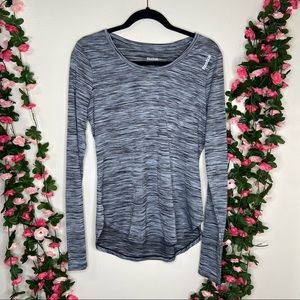 Reebok Gray Athletic Long Sleeve Performance Shirt Womens Small Fitness Gym